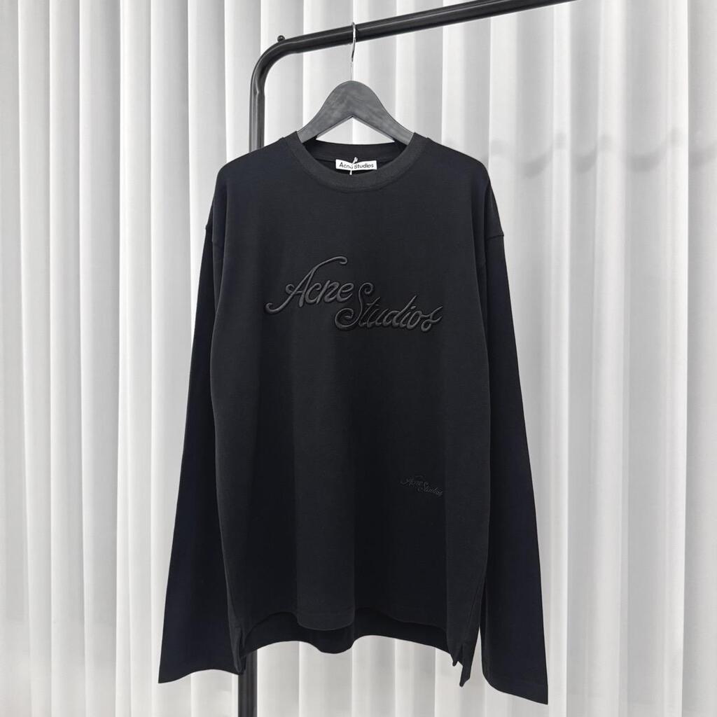 ➰아크네스튜디오 엠보 로고 롱슬리브 티셔츠 | 리플릭스
