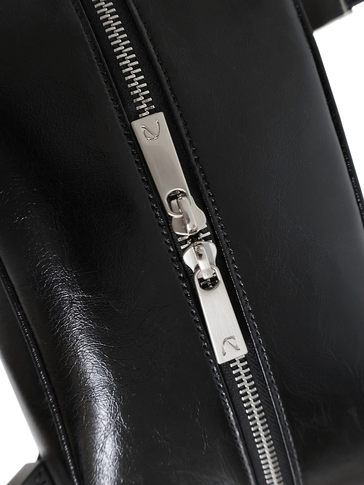 Midnight Boston Bag_Black - AHNI