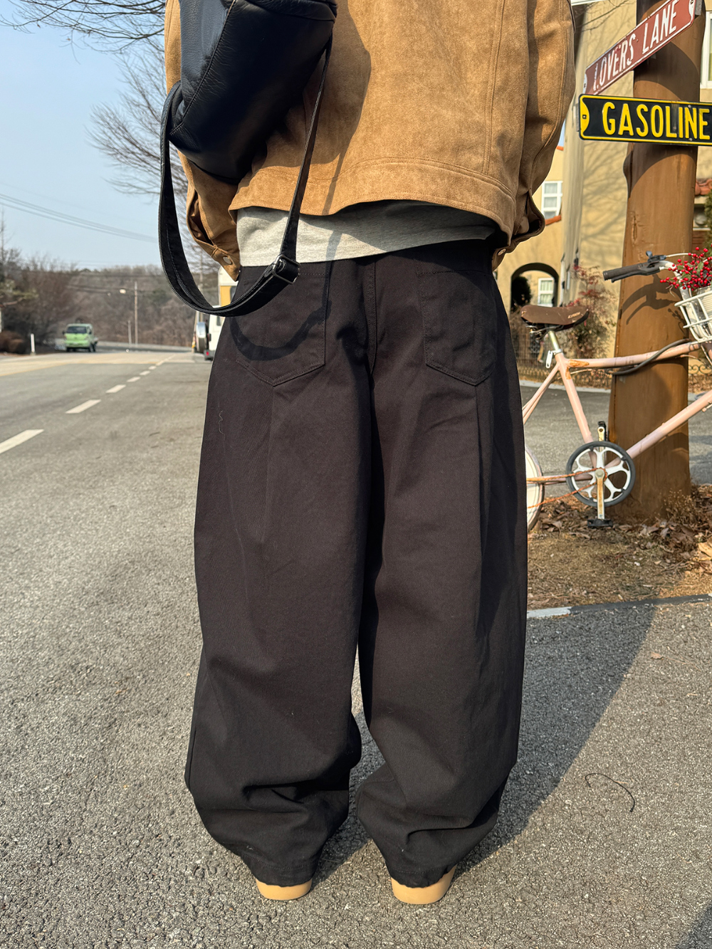 긴팔 티셔츠 모델 착용 이미지-S1L85