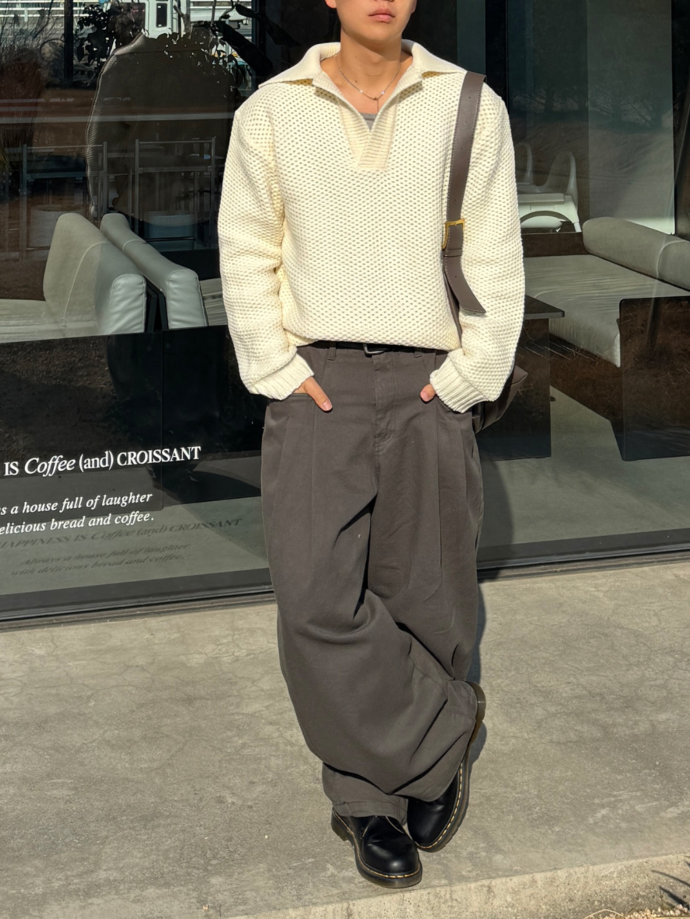 긴팔 티셔츠 모델 착용 이미지-S1L47