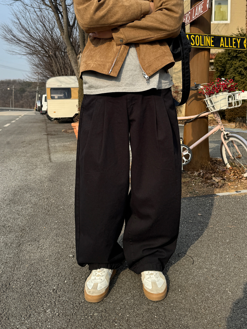 긴팔 티셔츠 모델 착용 이미지-S1L87