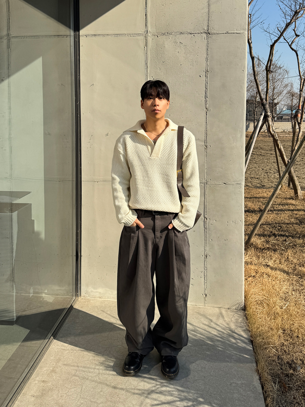 긴팔 티셔츠 모델 착용 이미지-S1L50