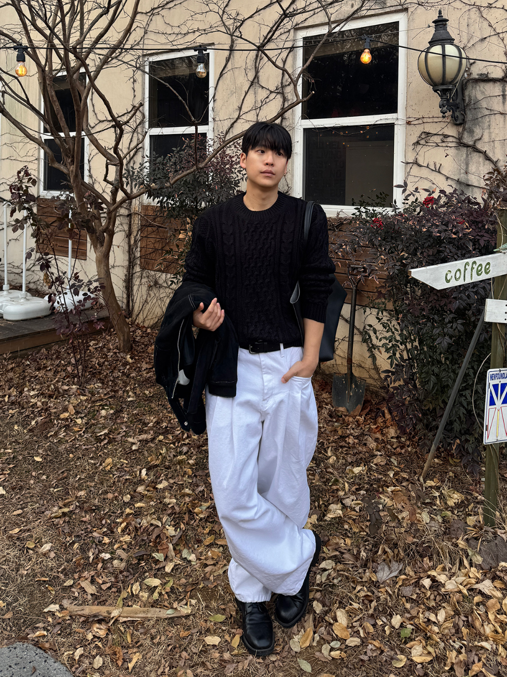 긴팔 티셔츠 모델 착용 이미지-S1L77