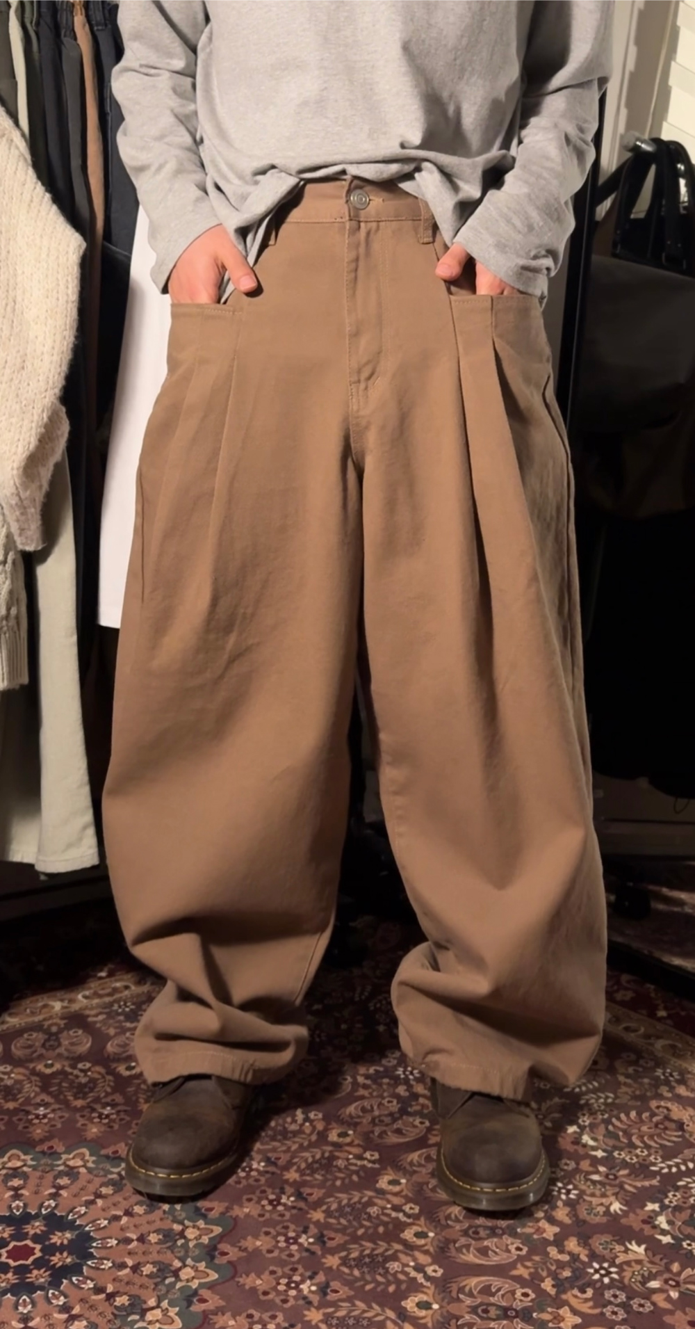 긴팔 티셔츠 모델 착용 이미지-S1L25