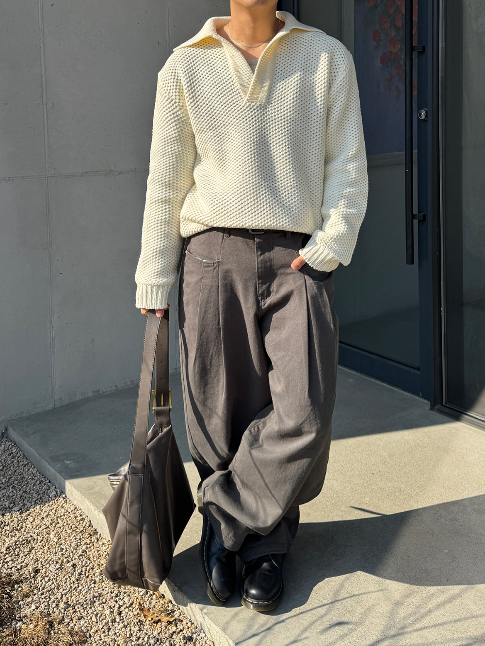 긴팔 티셔츠 모델 착용 이미지-S1L43