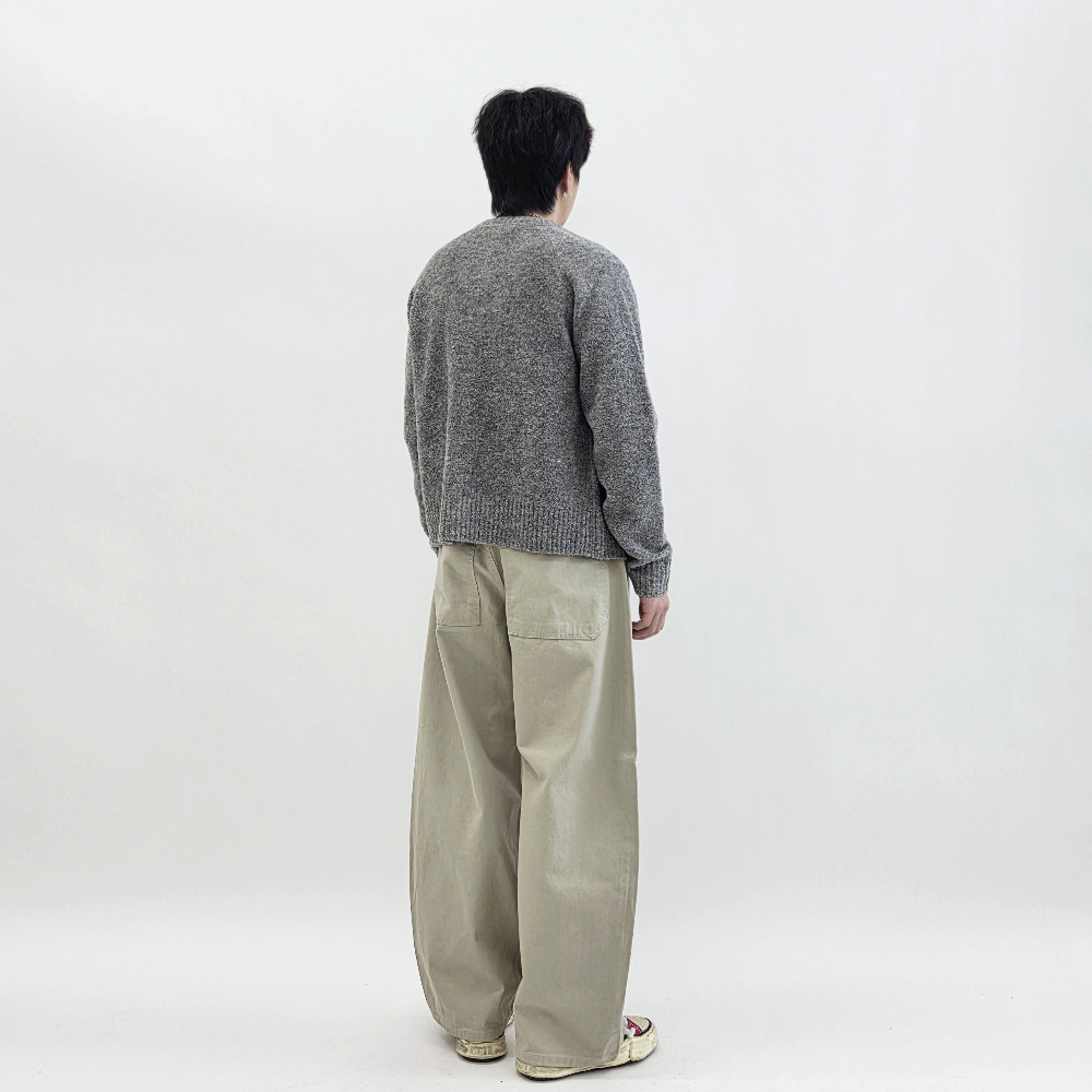 開襟羊毛衫模特兒穿著圖片-S133L7
