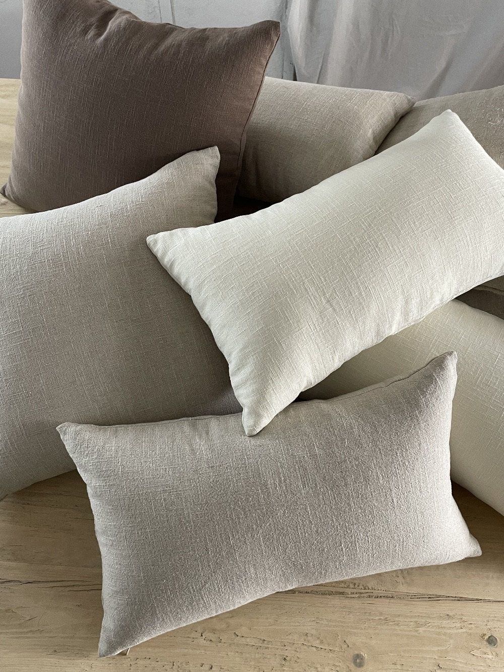 Basis linen cushion