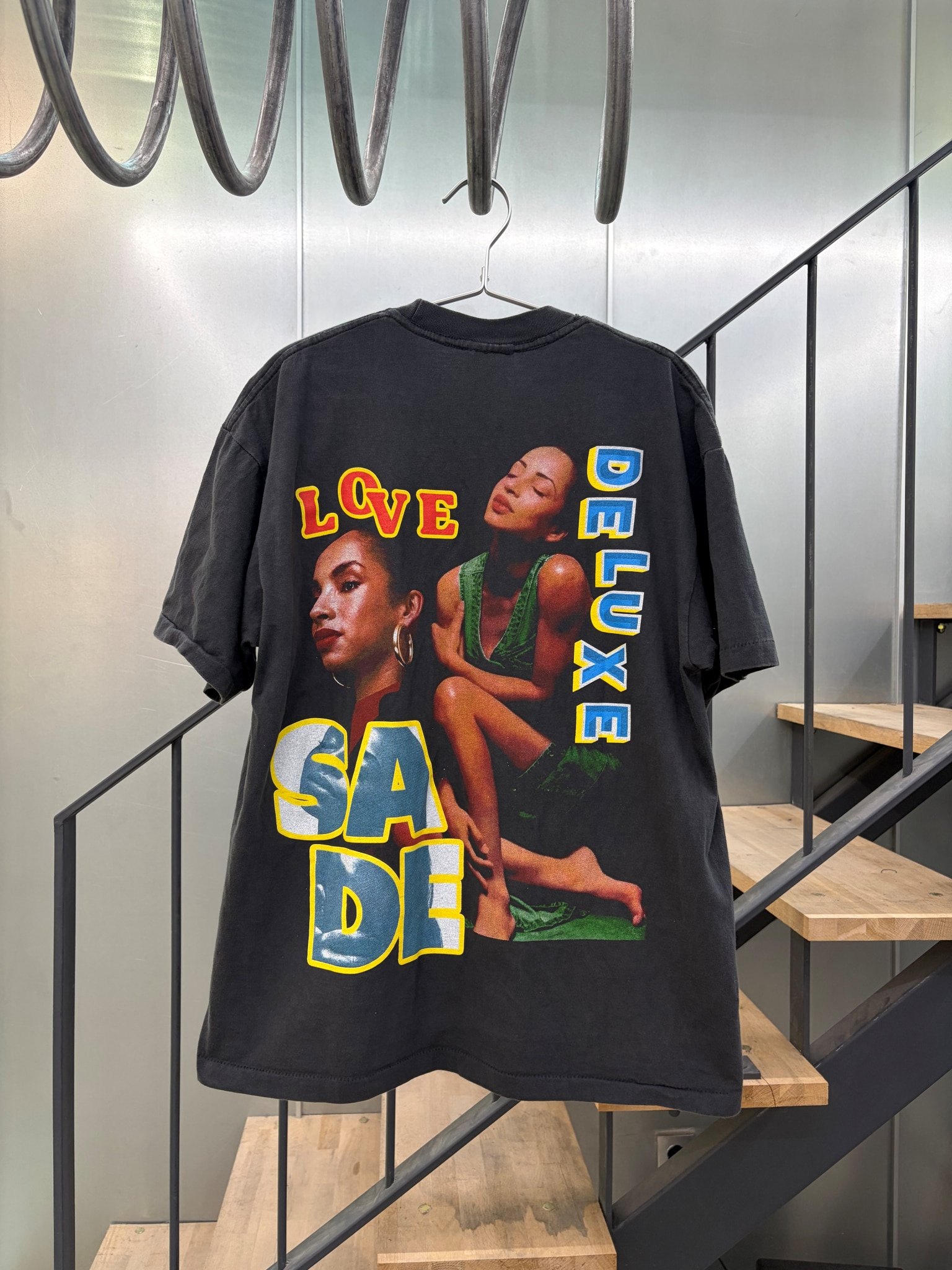 T-SHIRT SUNTAN - SADE - NO DANCE FLOOR