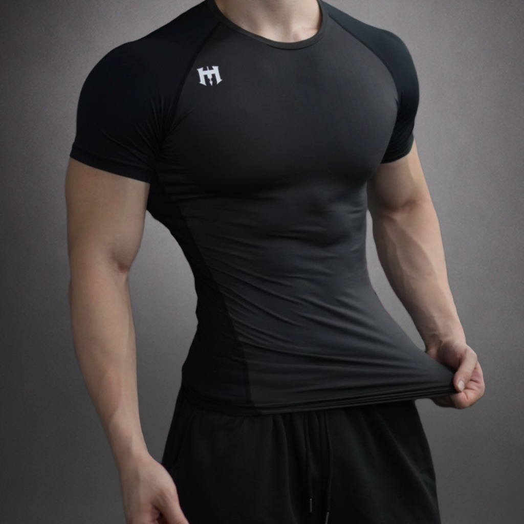 HMONG INTENSE SHORT-SLEEVE COMPRESSION 02 - 견고한 디자인의 기능성 컴프레션 반팔 이미지