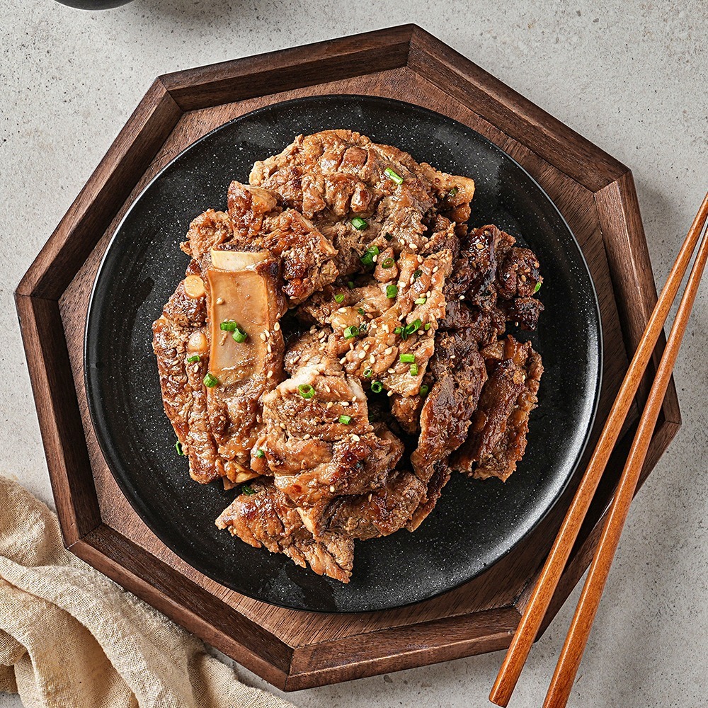 양이 엄청 푸짐하고 맛있네요 이제 일부러 고기집가서 돼지갈비 안 사먹어 상품 사용후기 | 한땀푸드 공식몰