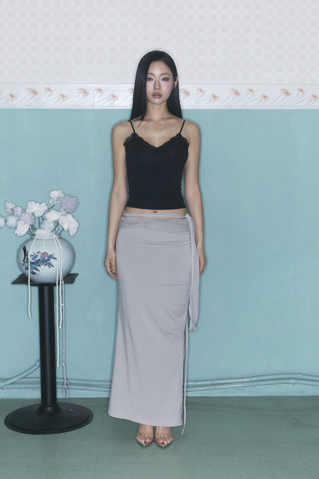 PLEASENOFOLLOW FLORA LACE SLEEVELESS TOP - 9 COLORS BLACK
