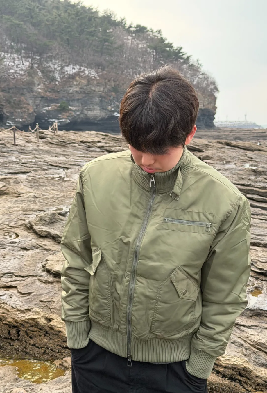 [High-neck Velcro padded] jacket