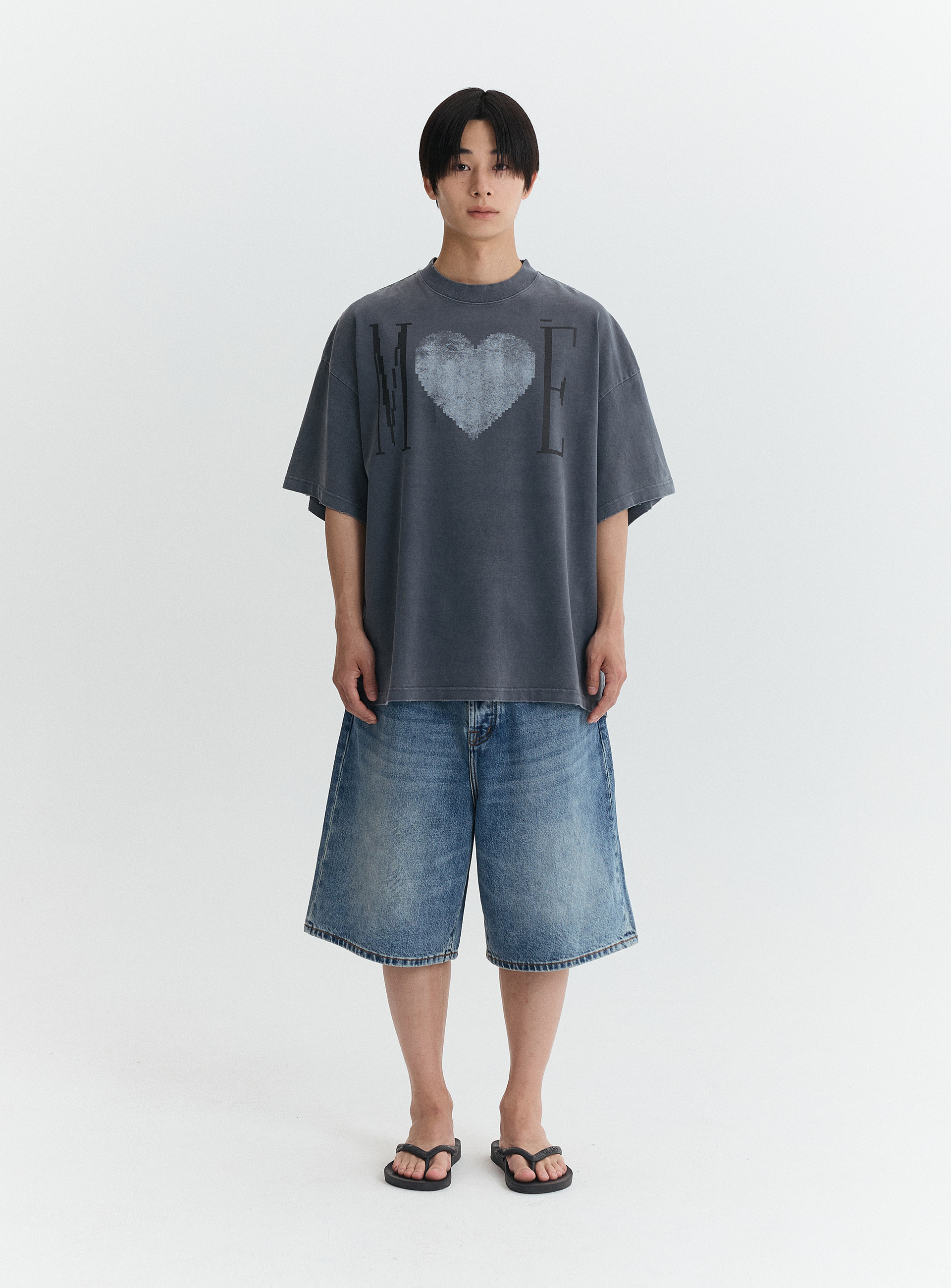 MÉ VINTAGE HEART OVERSIZED T-SHIRT / NAVY - MTTIRE