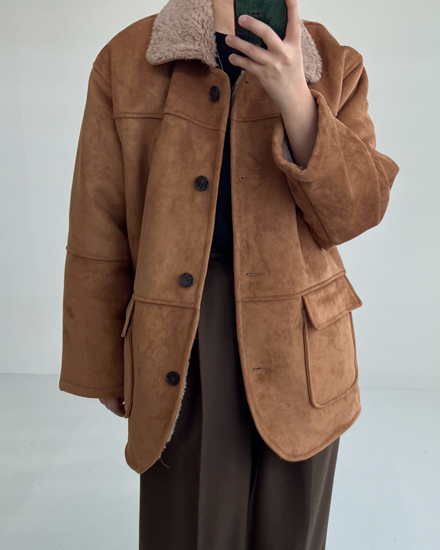 무스탕 라운드 자켓 코트 ( 진베이지 연베이지 ) 오버핏 카라