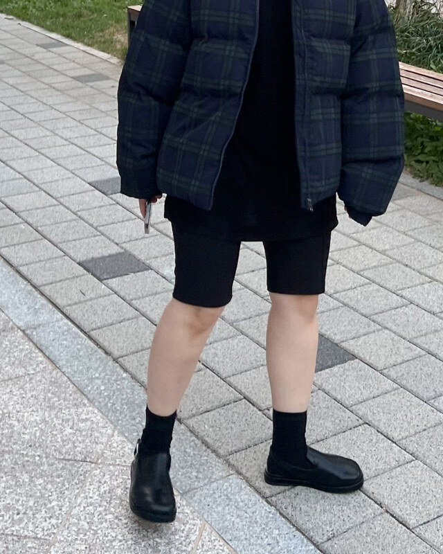 앞줄 바이커 팬츠 ( 블랙 ) 밴딩 폴리 스판 상세 이미지 28