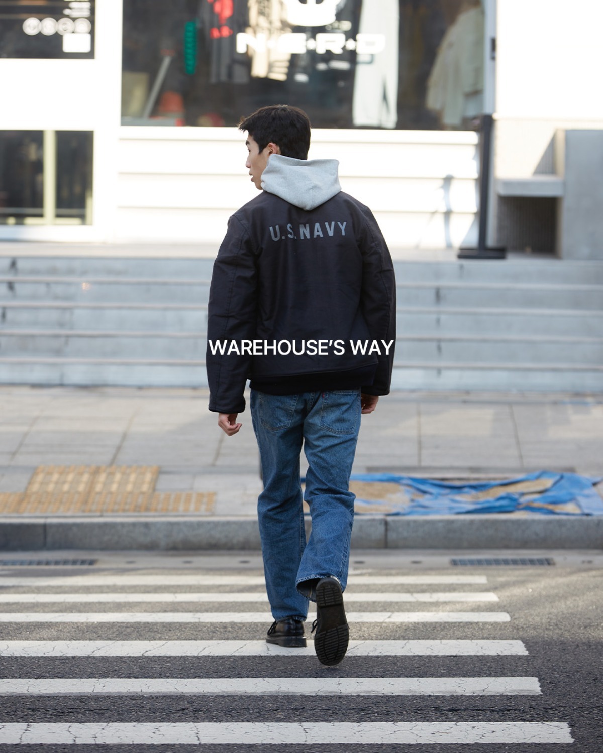 Warehouse&#039;s way