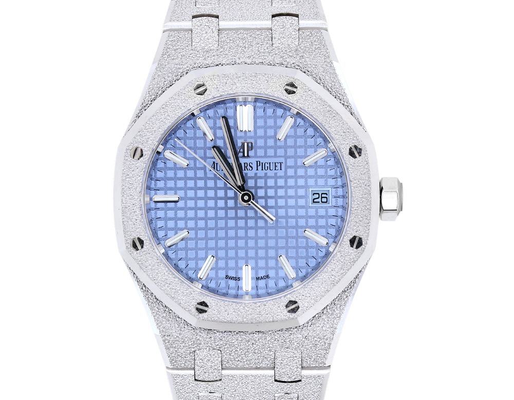 오데마피게 로얄오크 50주년 프로스티드 골드 셀프와인딩 34mm 라이트 블루 다이얼 77353BC.GG.1263BC.01