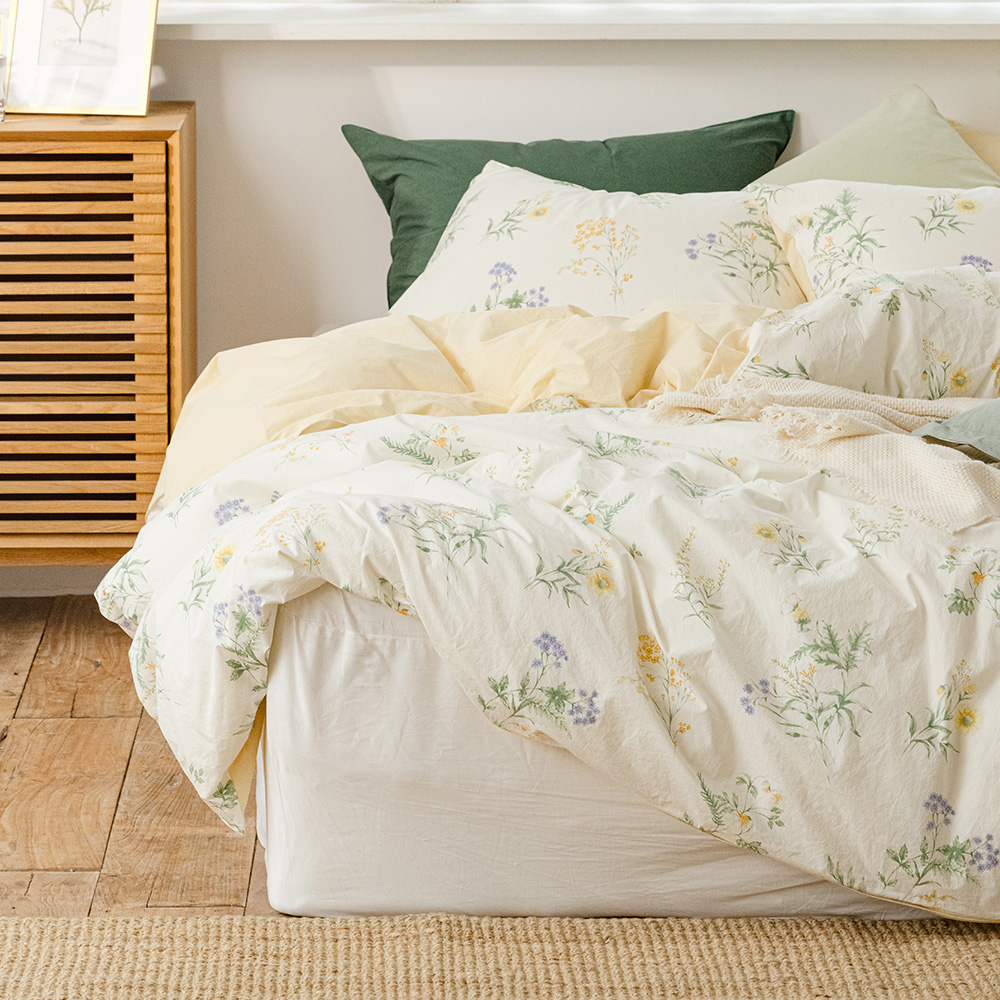 Premium All-season Flower Duvet Cover Single / Queen / King