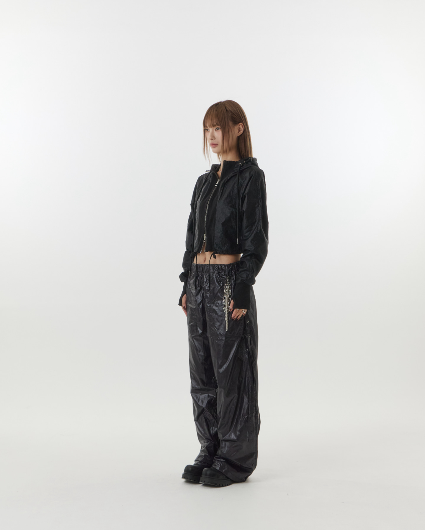 サイドレースアップワイドパンツ — オイルブラック