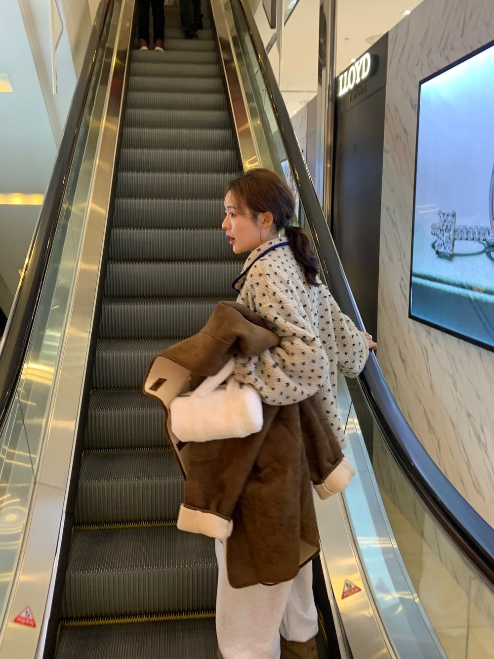 로드니 하프 무스탕 코트(2color) 상세 이미지 26