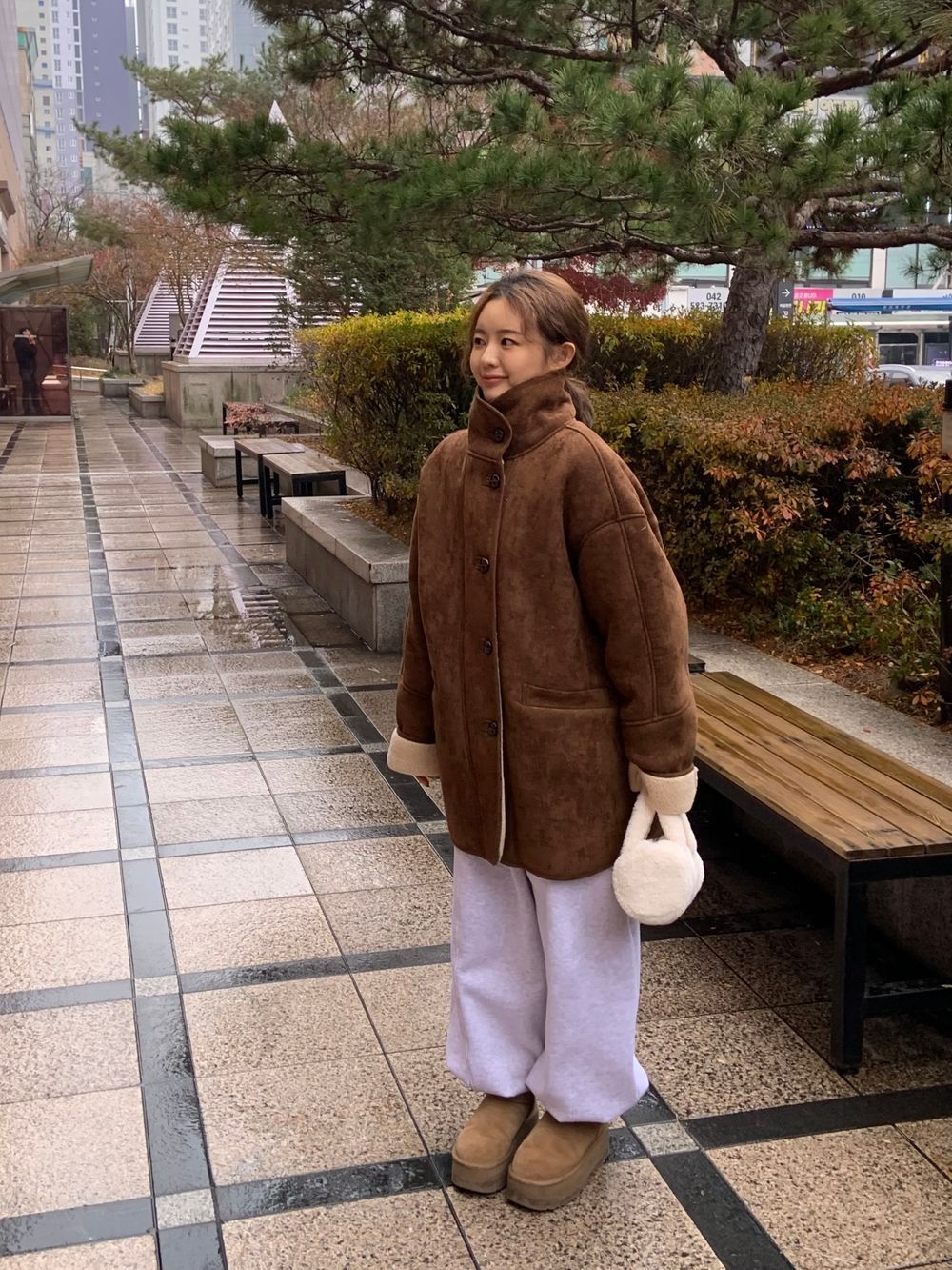로드니 하프 무스탕 코트(2color) 상세 이미지 27