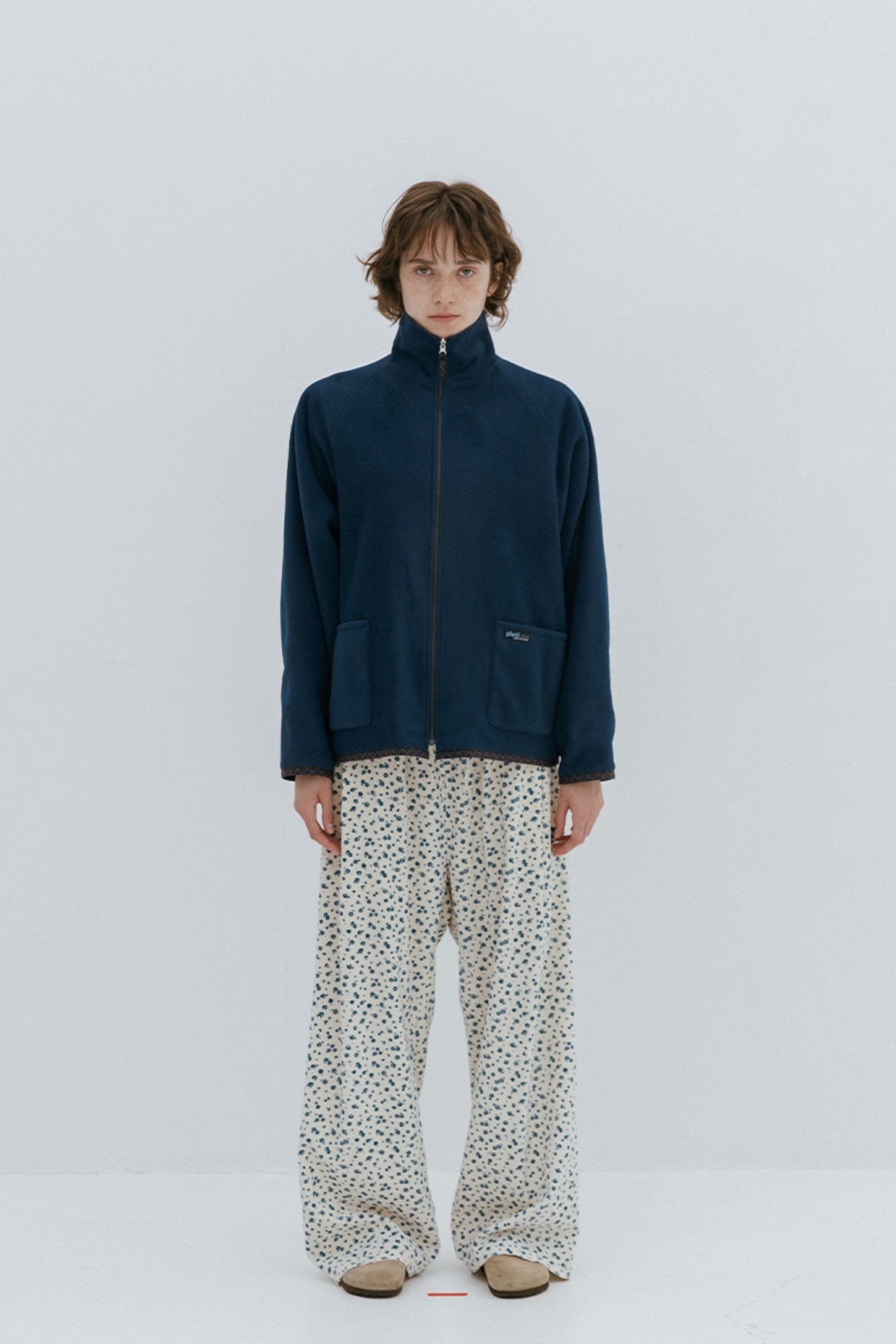 pluti パジャマセットアップ pluti セットアップ パジャマ ベージュ - メルカリ