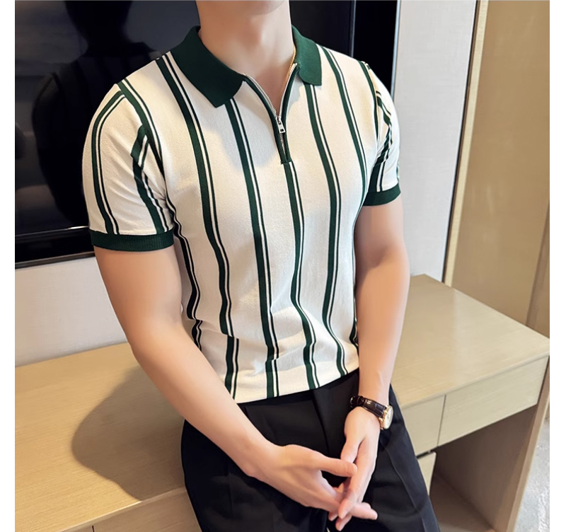 반팔 티셔츠 모델 착용 이미지-S1L4