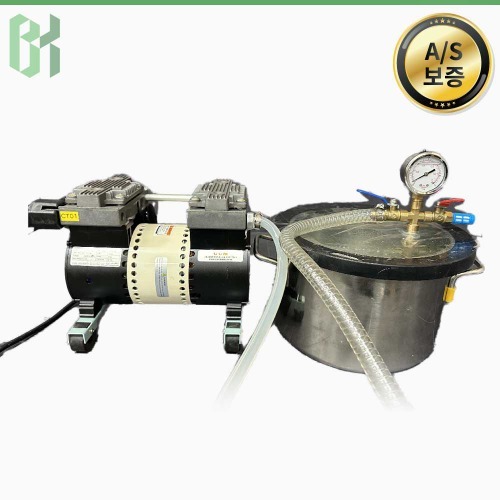 중고 UUM MVCP-70D / 다이아프램 진공펌프 Diaphragm Vacuum Pump / 740 mmHg (CT01)