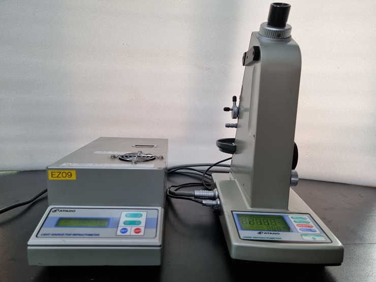 중고 ATAGO DR-M2 ABBE 굴절계 (EZ09)