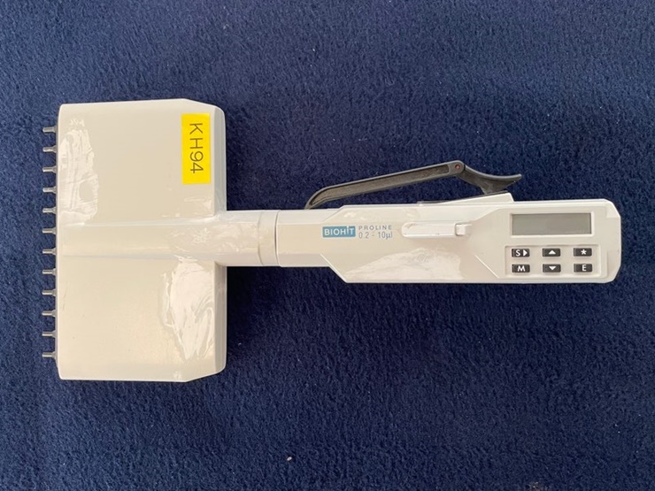 중고 Biohit Proline / 12채널 멀티 채널 피펫 12-Channel Multichannel Pipette / 0.2-10ul (KH94)