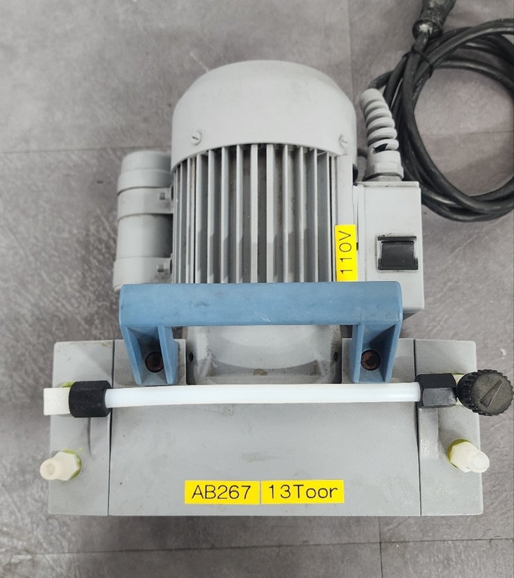 중고 Vacuubrand 다이어프램 내산펌프 MZ 2C (AB267)
