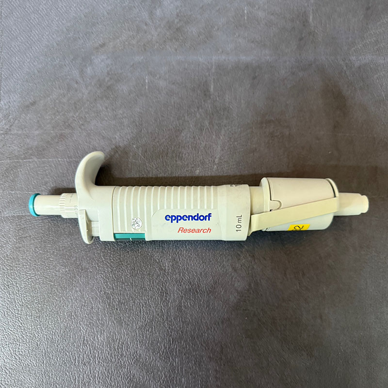 중고 Eppendorf Research 10 (CA82)