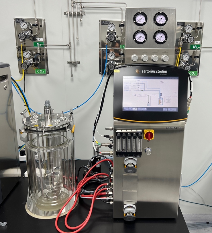 중고 Sartorius BIOSTAT® B CC-univessel&amp;#160;10L Qualification (ZS65)