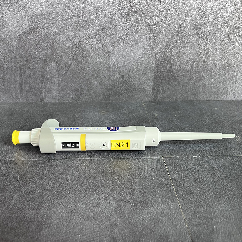 중고 Eppendorf Research plus 20 (BN21)