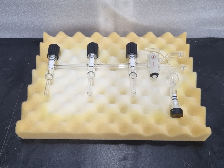 중고 ACE Glass 8765-13 Firestone Vacuum Manifold, 3 Port, UHDPE Handle (SY61)