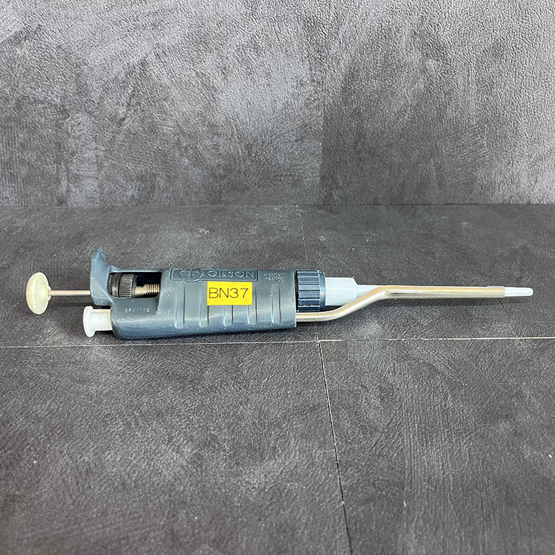 중고 Gilson Pipetman P100, 100uL (BN37)
