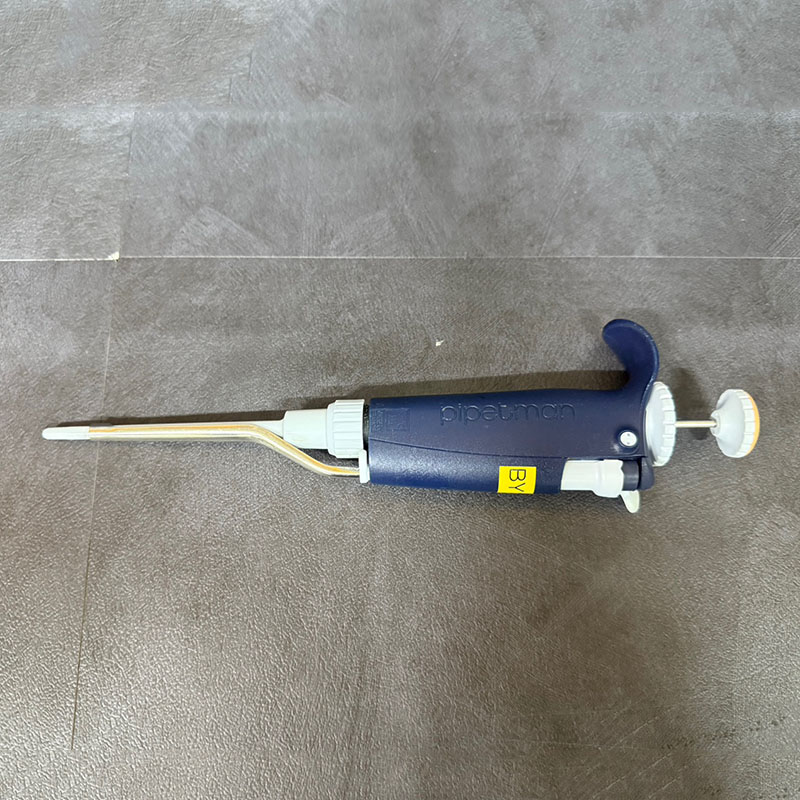 중고 Gilson Pipetman P100, 100uL  (BY13)