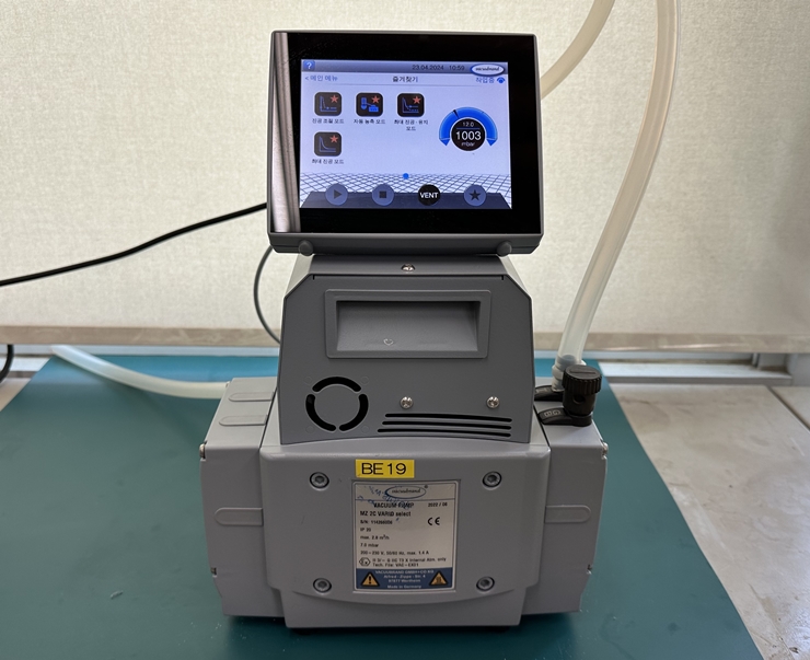 중고 VARIO chemistry diaphragm pump MZ 2C VARIO select (BE19)