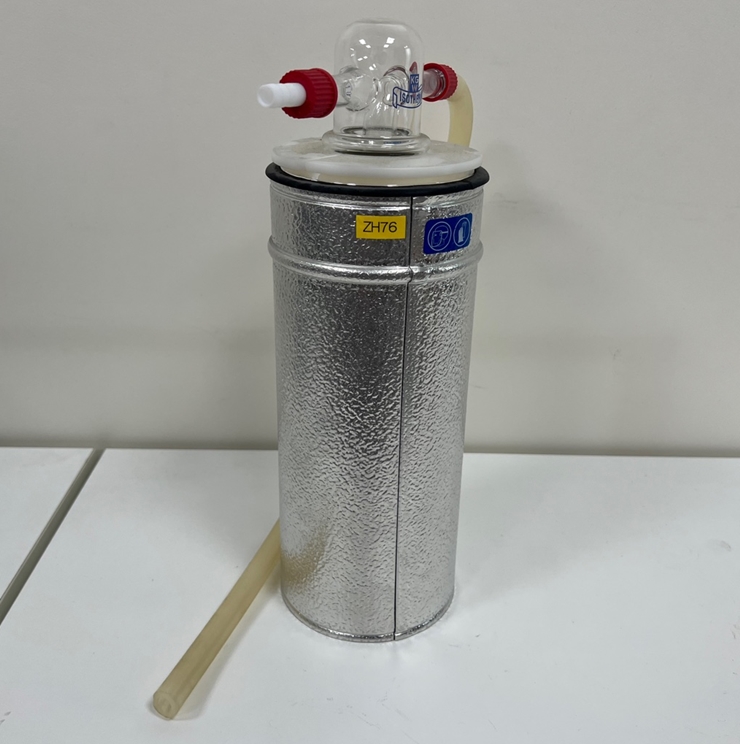 중고 CO-O12 Complete Glass Cold Trap, 150L (ZH76)