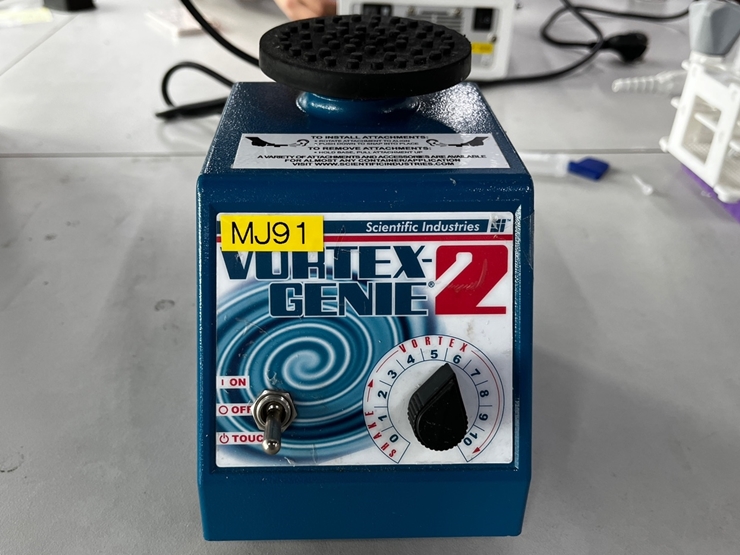 중고 Vortex Genie 2 볼텍스 믹서, 220V (MJ91)