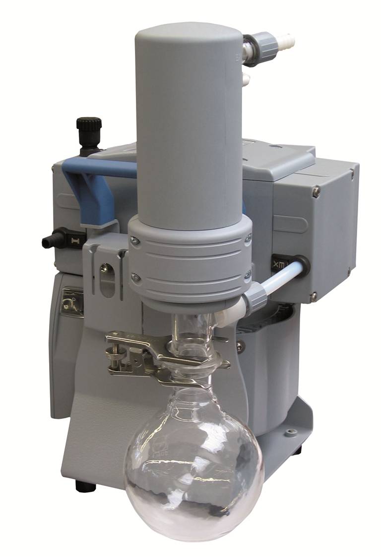 중고 MZ 2C NT + EK Chemistry Diaphragm Pump with Condenser, 7 mbar, 38ℓ/h