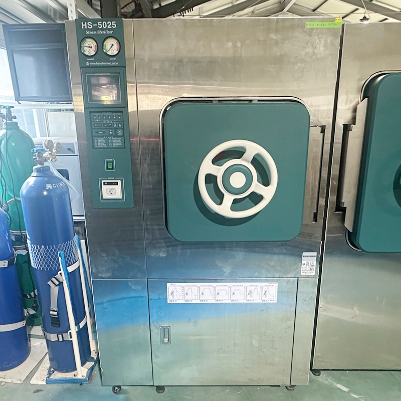 중고 Hanshin Steam Sterilizer HS-5025 의료용 고압증기멸균기 Autoclave, 250L (BL66)