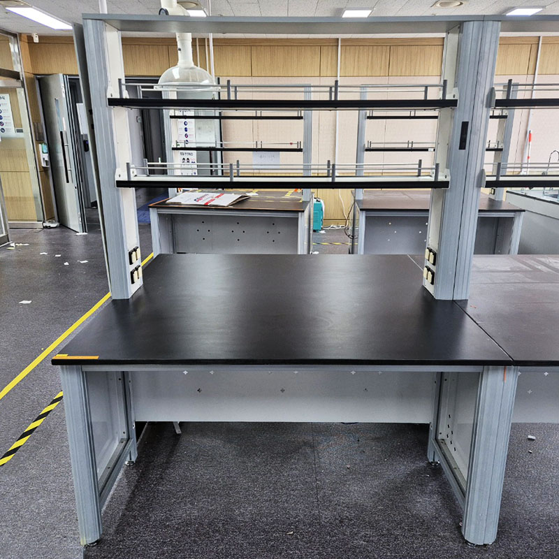 중고 선반형 알루미늄 중앙 실험대 w1500 (HY01)
