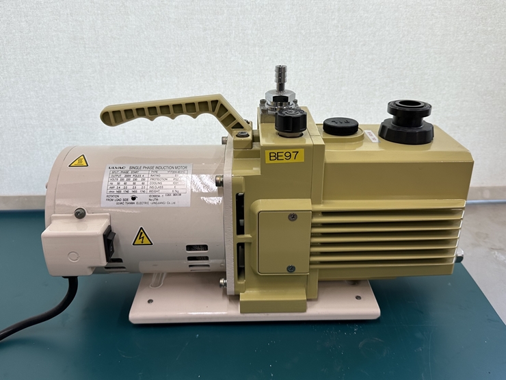 중고 ULVAC 진공 펌프 내산성 펌프 GCD-051X (BE97)