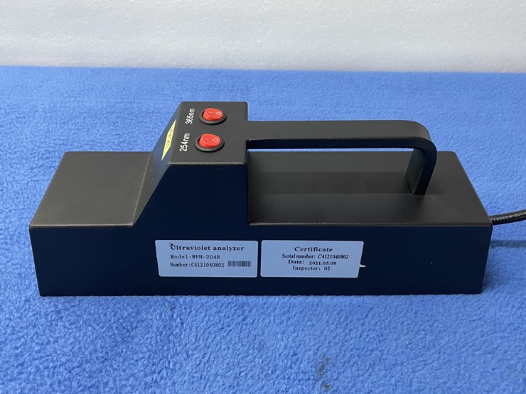 중고 WFH-204B 휴대용 자외선 분석기 UV 감지 램프 254nm 365nm (KK27)