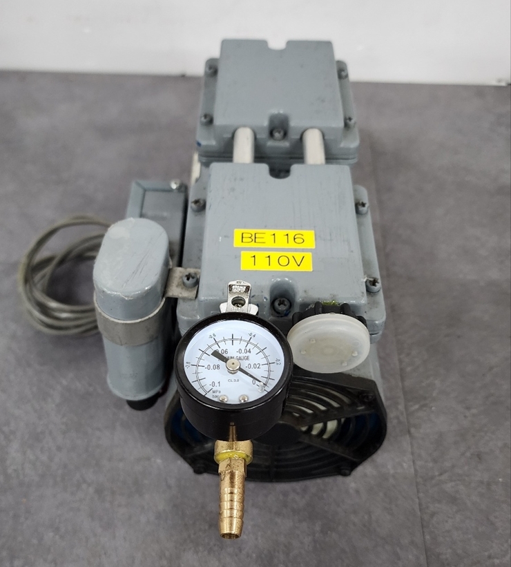 중고 Thomas 진공 펌프 (BE116)