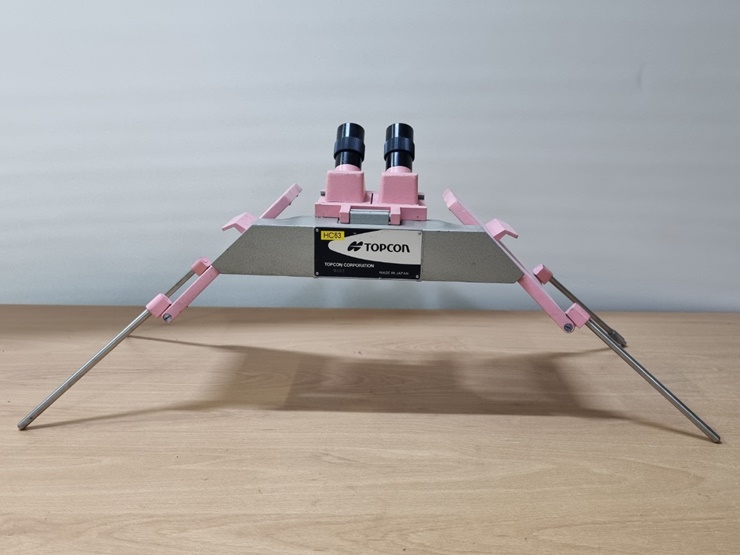 중고 Topcon 판독 현미경 (HC63)