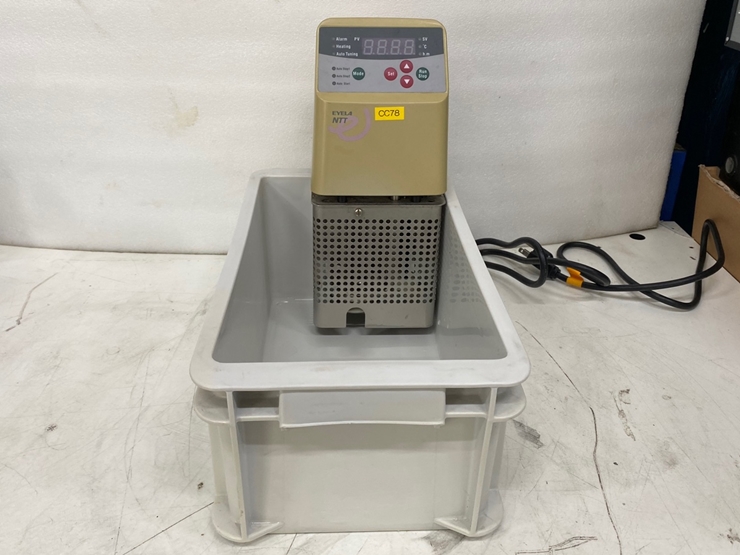 중고 EYELA NTT-2200 항온 수조  (CC78)