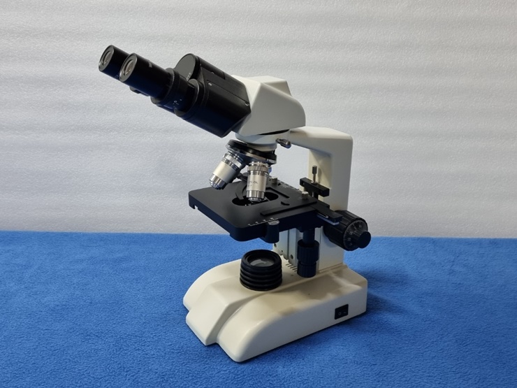 중고 Biological Microscope 현미경 BP-52B