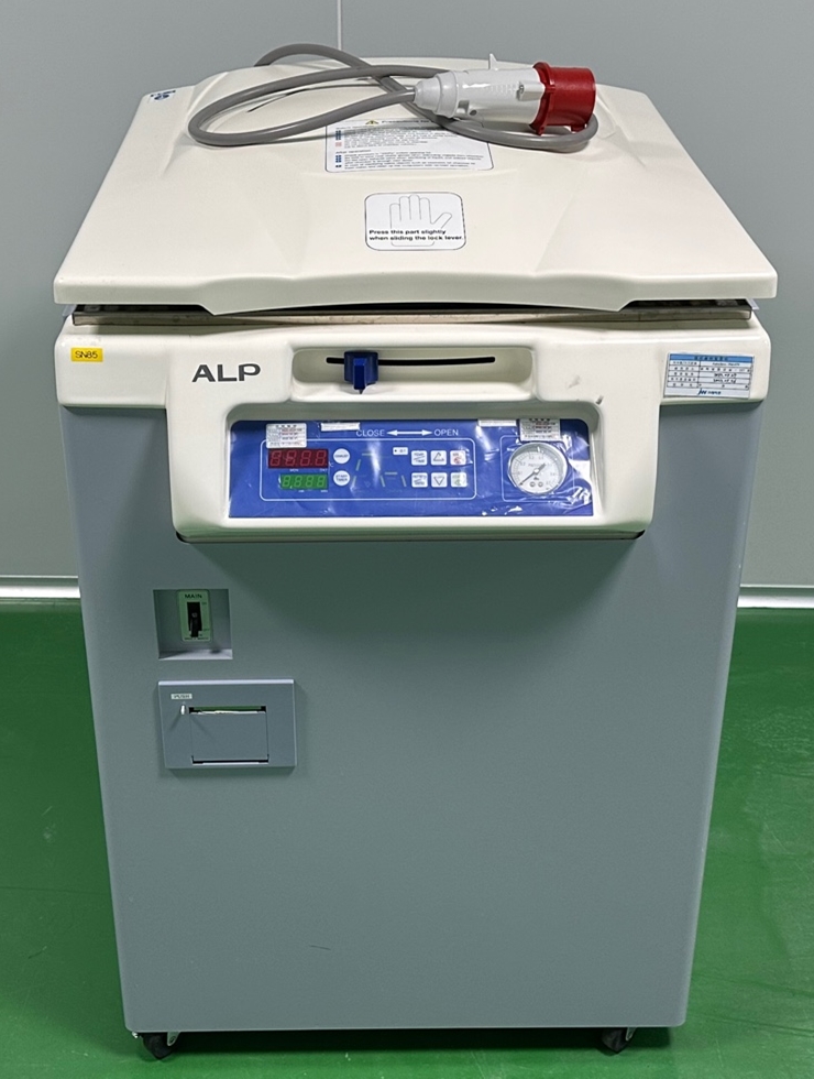중고 ALP Autoclave 97L, Made in Japan (SN85)